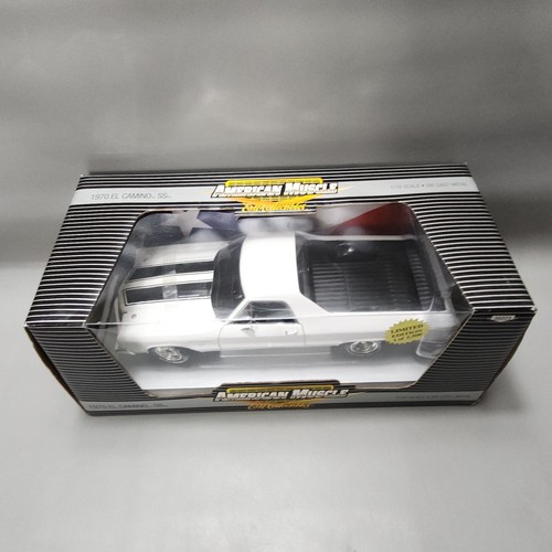 Ertl 1970 Chevy El Camino SS White Limited Edition 1:18 Scale Diecast - Picture 2 of 8
