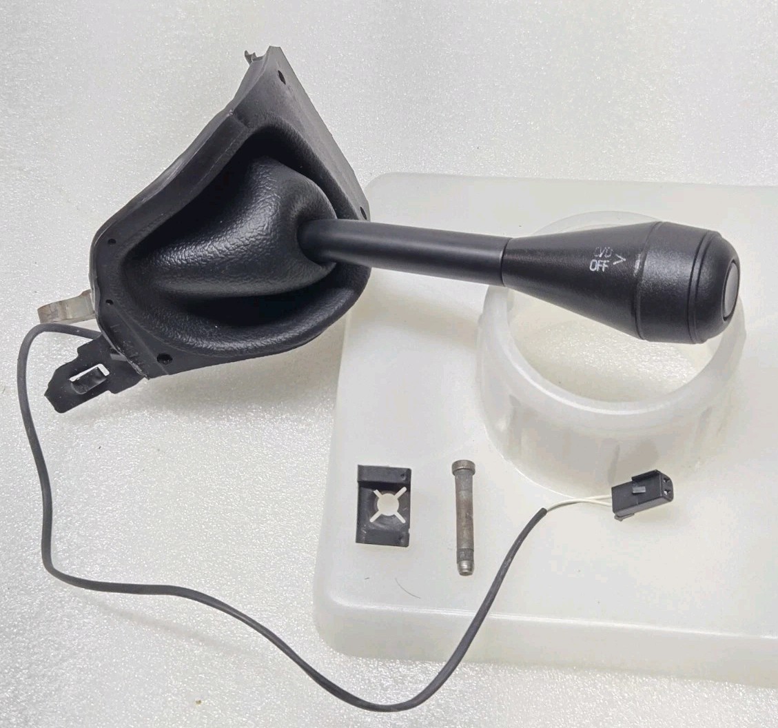98-04 Ford Crown Victoria Grand Marquis Gear Shifter Assembly