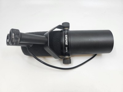 Shure kabelgebundenes Gesangsmikrofon - Schwarz (SM7B)