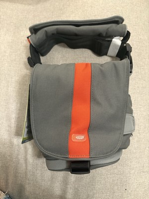 HUGGER Camera Bag