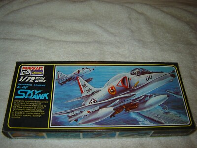Minicraft Hasegawa 048 Model kit A-4F Sky Hawk 1/72 Scale Sealed kit
