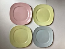 Vtg Taylor Smith & Taylor CONVERSATION 10” Square Set 4 Dinner Plates Pastel TST