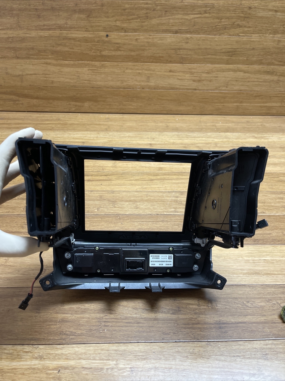 2017-2020 Maserati Levante A/C Heater Climate Dash Control Switch Panel OEM