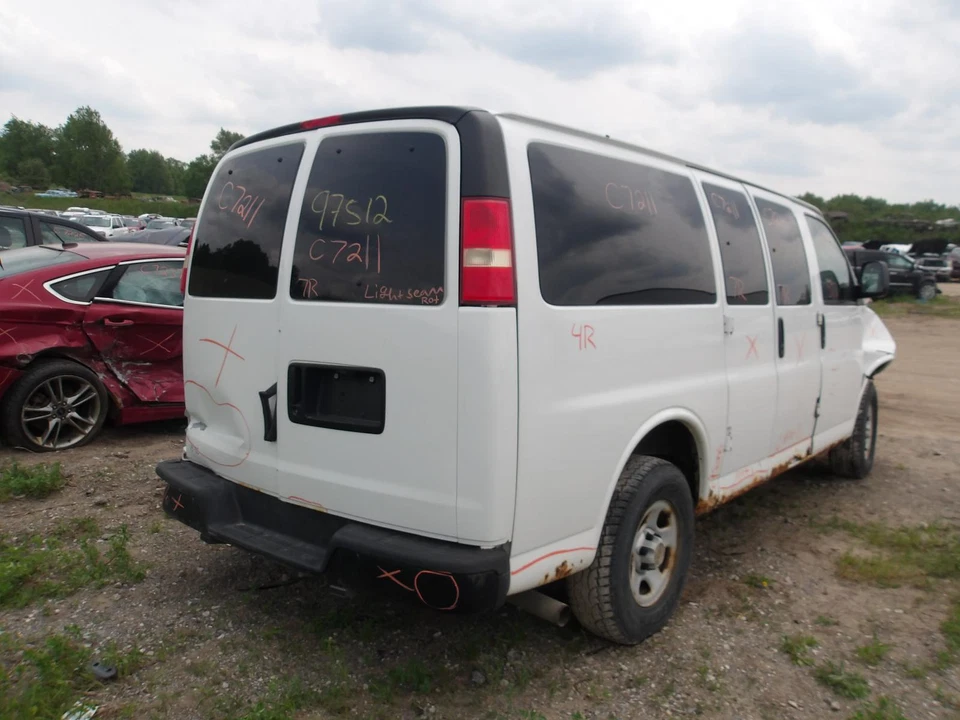 Used Front Right Door Window Regulator Front fits: 2005 Chevrolet Express 1500 v - Imagem 4 de 4
