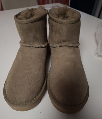 UGG Classic Mini Damen Stiefeletten Wildleder Lammfell Beige EU 37 Flach