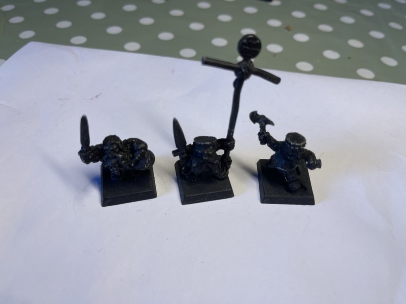 Warhammer Fantasy Battles Dwarf command group primed Metal Miniatures