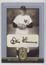 2005 Donruss Greats Gold Holofoil Signatures Don Larsen #18 Auto 0n8