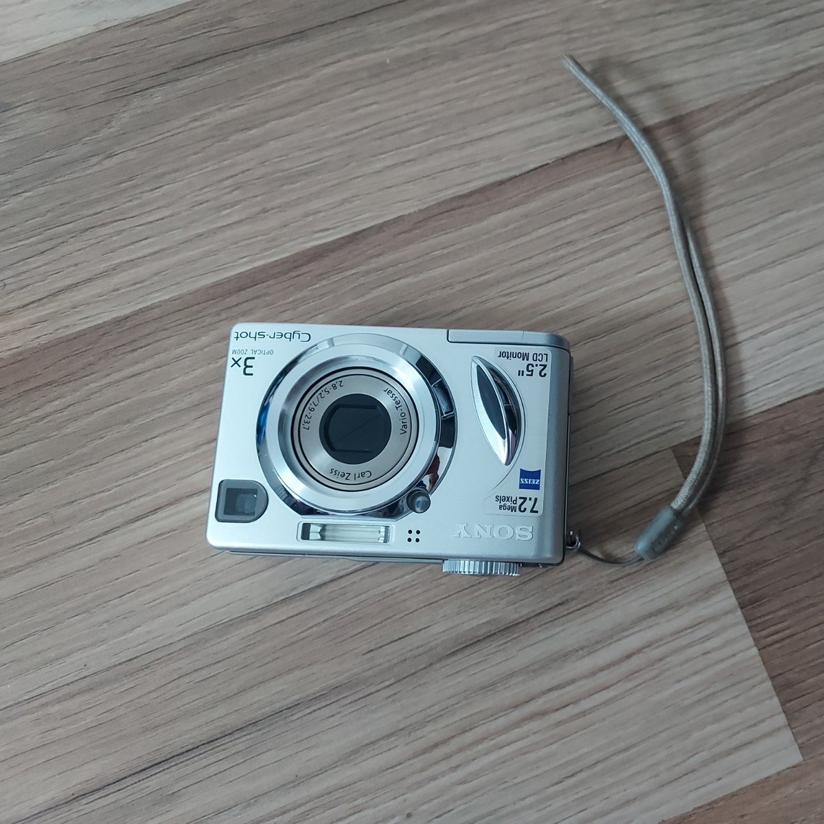 Sony Cyber-shot DSC-W7 7.2MP Digital Camera - Silver for sale