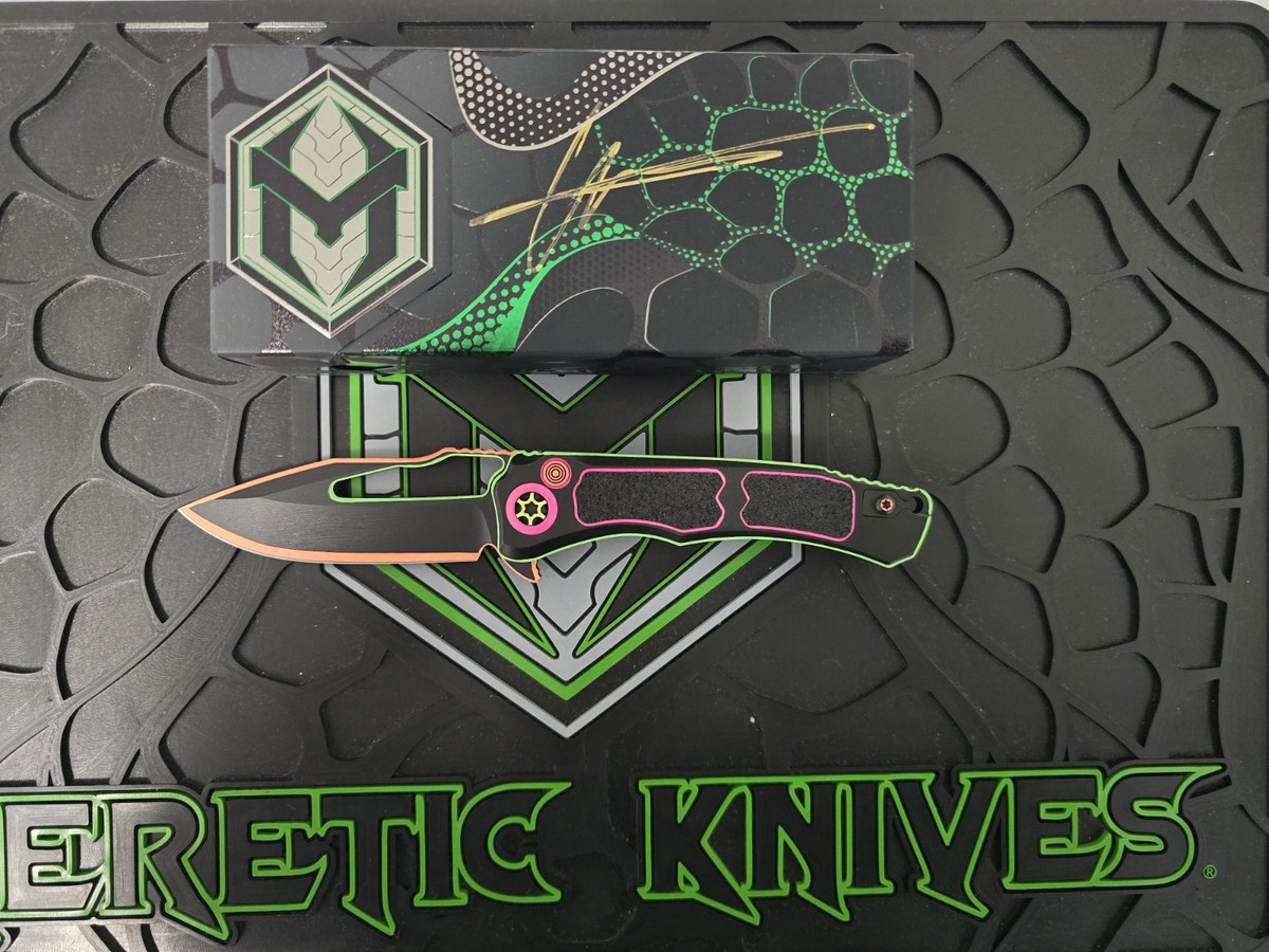 Heretic Wraith Manual 80s Cel Shade #12 Signed TJ Marfione Sold