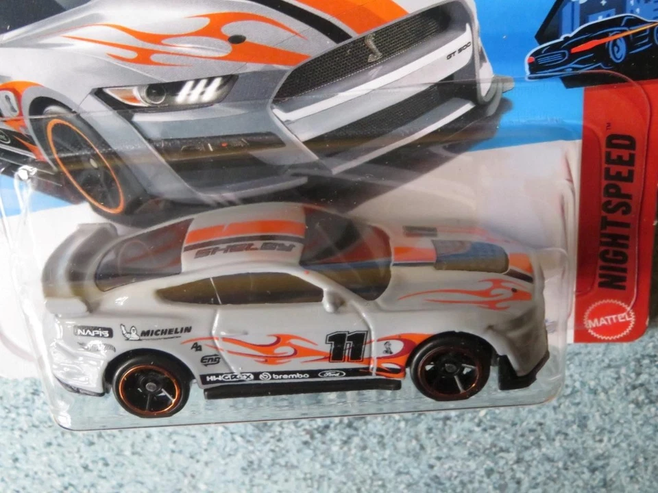 Hot Wheels H6A 010 2020 FORD MUSTANG SHELBY GT500 2026 Grey 010/250 CaseA - Image 2 of 2