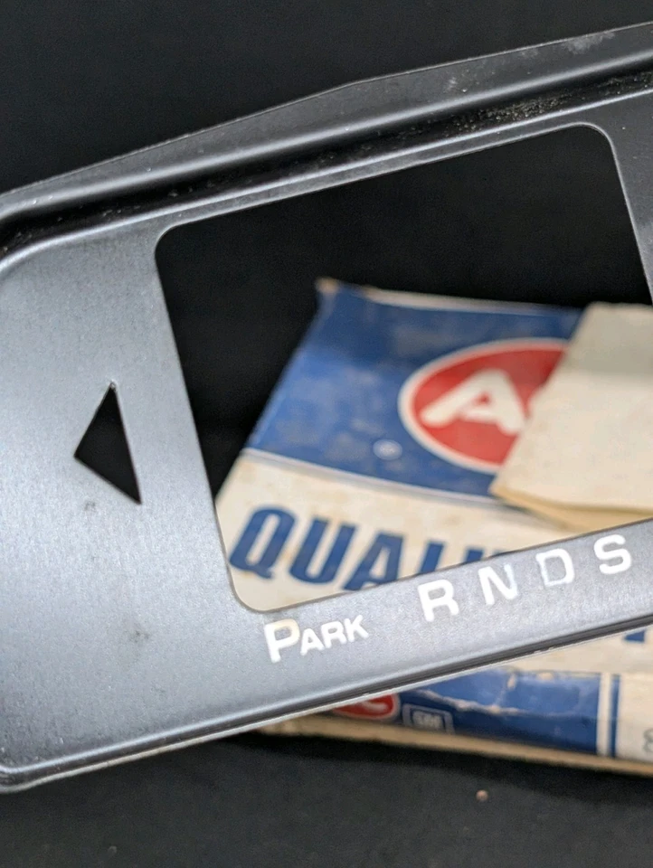 NOS 1977 1978 PONTIAC CATALINA BONNEVILLE SHIFT INDICATOR DIAL W/ GAUGES - Image 4 of 4