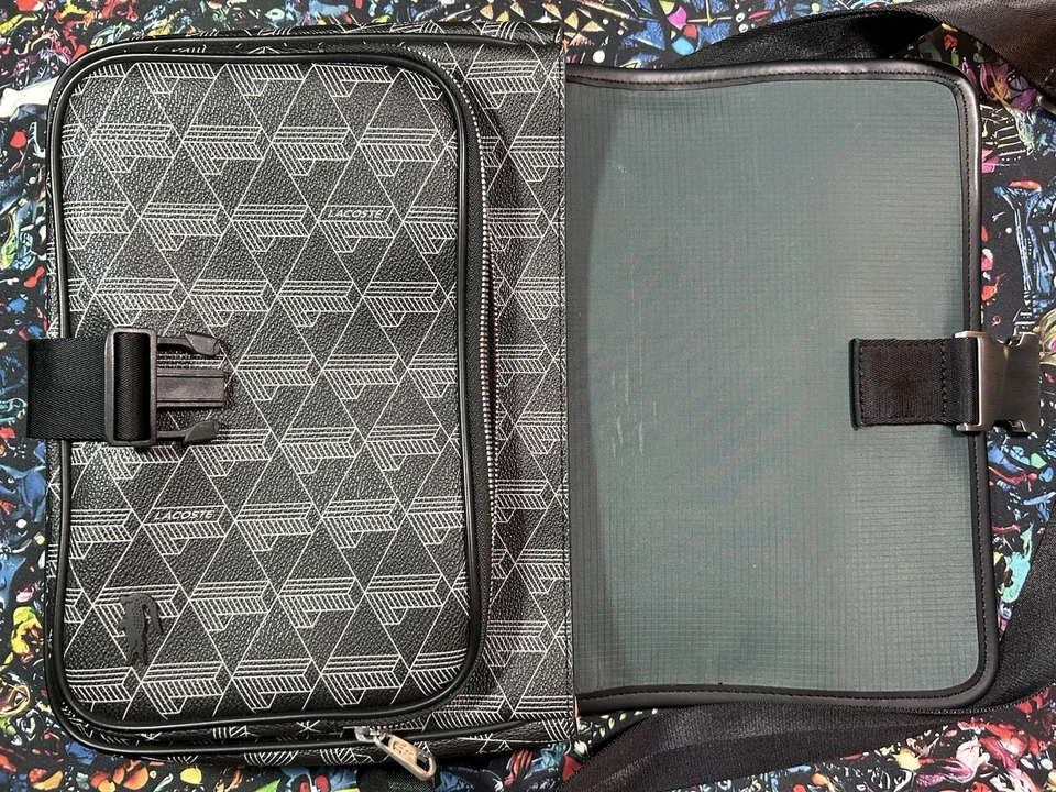 Bolso Bandolera Gris Auténtico Monograma Cintura Lacoste Para Hombre  Foto 3 de 4