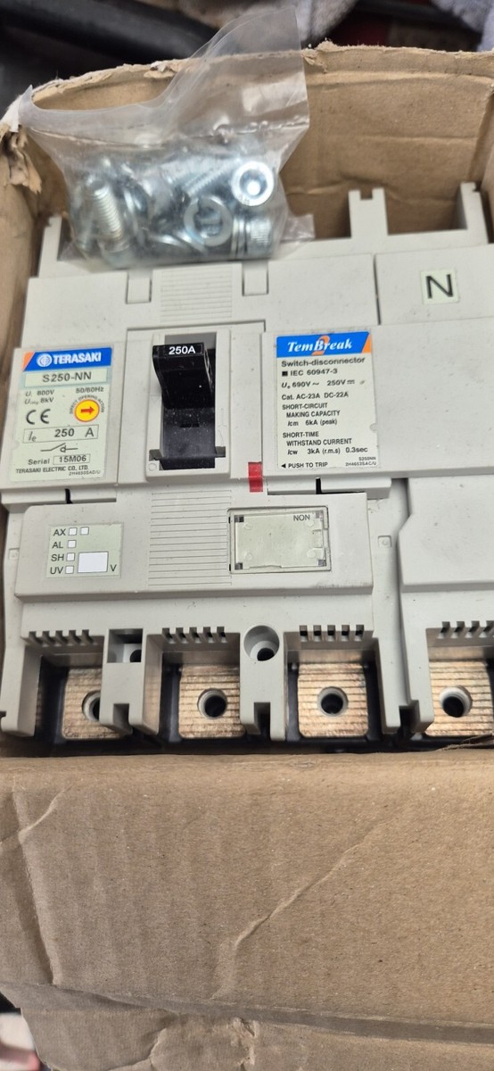 Terasaki Tempreak S250-NN 250 Amp 4 Poli – Interruttore MCCB Usato - 3