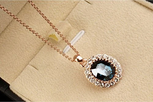 Collar colgante de cristal con elementos de Swarovski azul zafiro con forma ovalada para mujer Foto 2 de 4