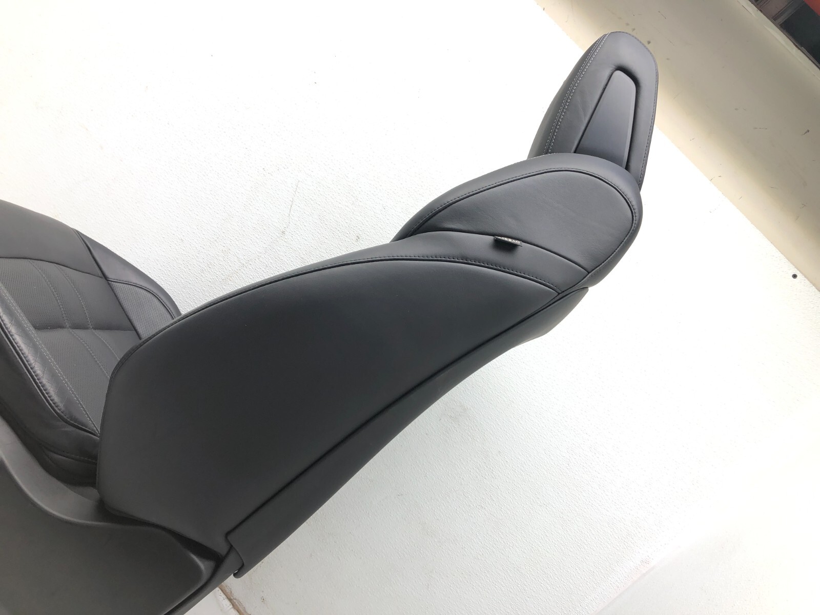 2017-2020 MASERATI LEVANTE S LEFT DRIVER FRONT SEAT ASSEMBLY OEM.
