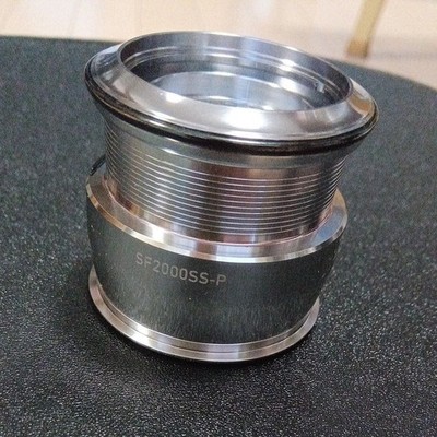 DAIWA 22 Exist SF2000SS-P Spinning Reel with Genuine Spool Excellent Condition