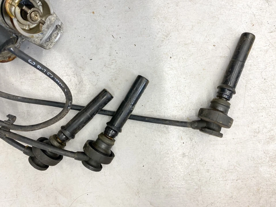 MITUBISHI Minicab U42T Ignition Coil Distributor Parts - Image 4 of 4