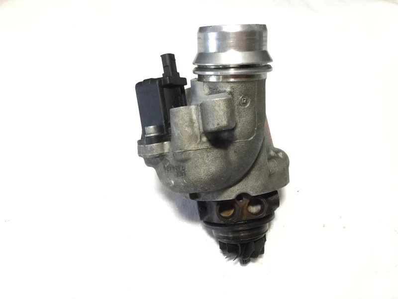 11657634486 Turbocompresor 2,0 L compatible con BMW 320i 24639 12-18 Foto 3 de 4