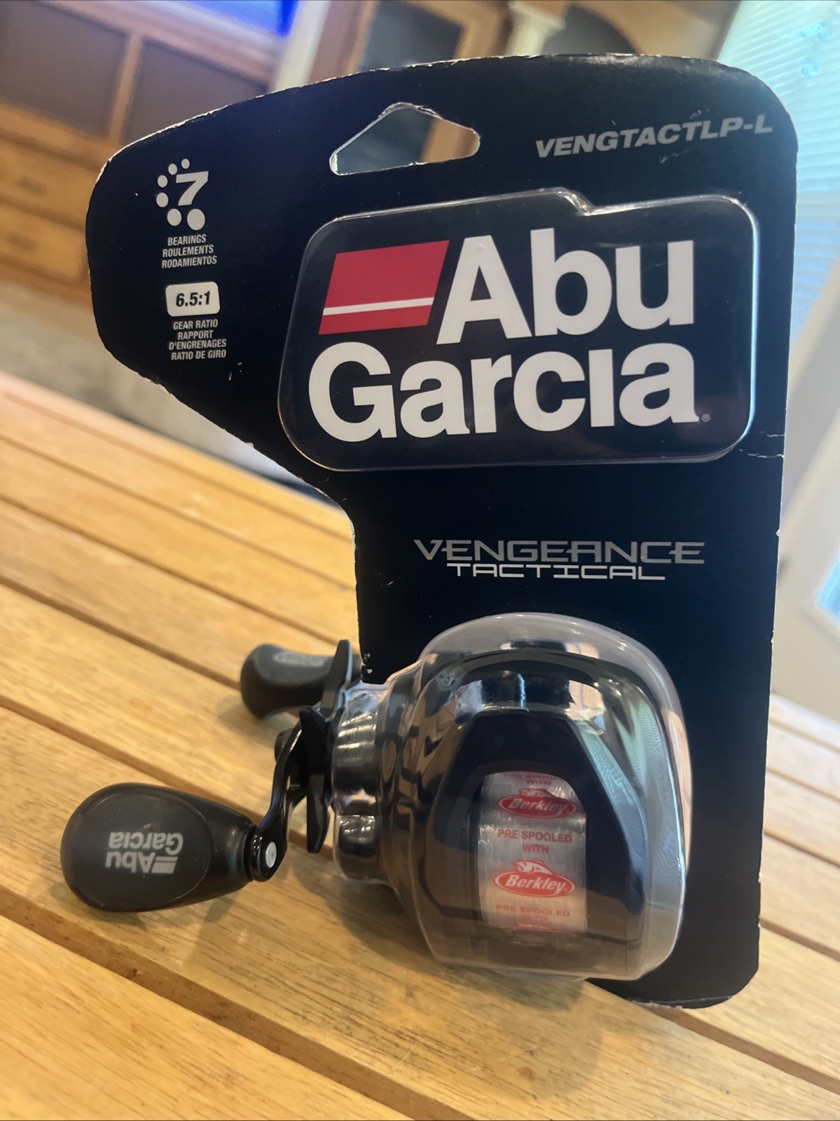 NEW* Abu Garcia VENGTACTLP-L Left Hand Casting Reel w/ 7BB 6
