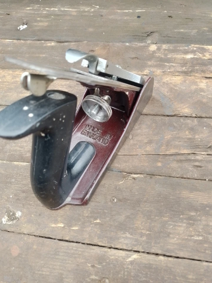 Stanley No 4 chisel plane woodworking tools - Image 2 of 4