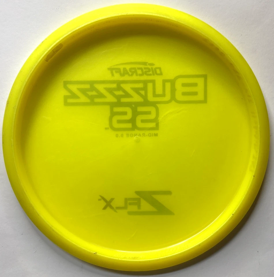 Discraft Z FLX Buzzz SS PFN Old Gummy Midrange 176 g escala usado Foto 3 de 4