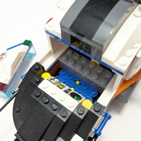 LEGO City &bull; Heavy-Duty Rescue Helicopter (#60166) - 95.68%