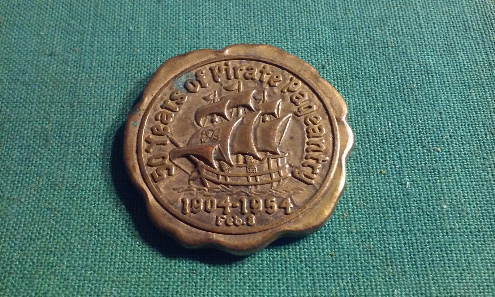 Picture 2 of 3