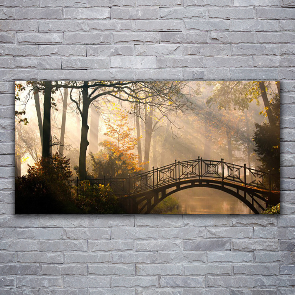 Toile murale 120x60 cm pour agrandir un salon sombre grâce au motif pont et forêt