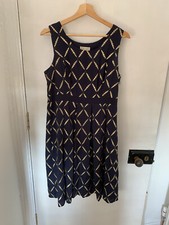 Fever London Occasion Navy & Gold Embroidered Tea Dress With Side Zip Size 14