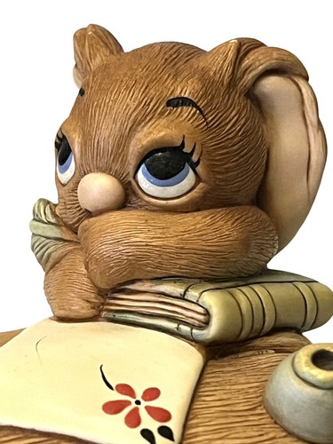 Pendelfin Boswell Figurine Bunny at Desk Hand Painted Made in England VTG - Picture 3 of 8