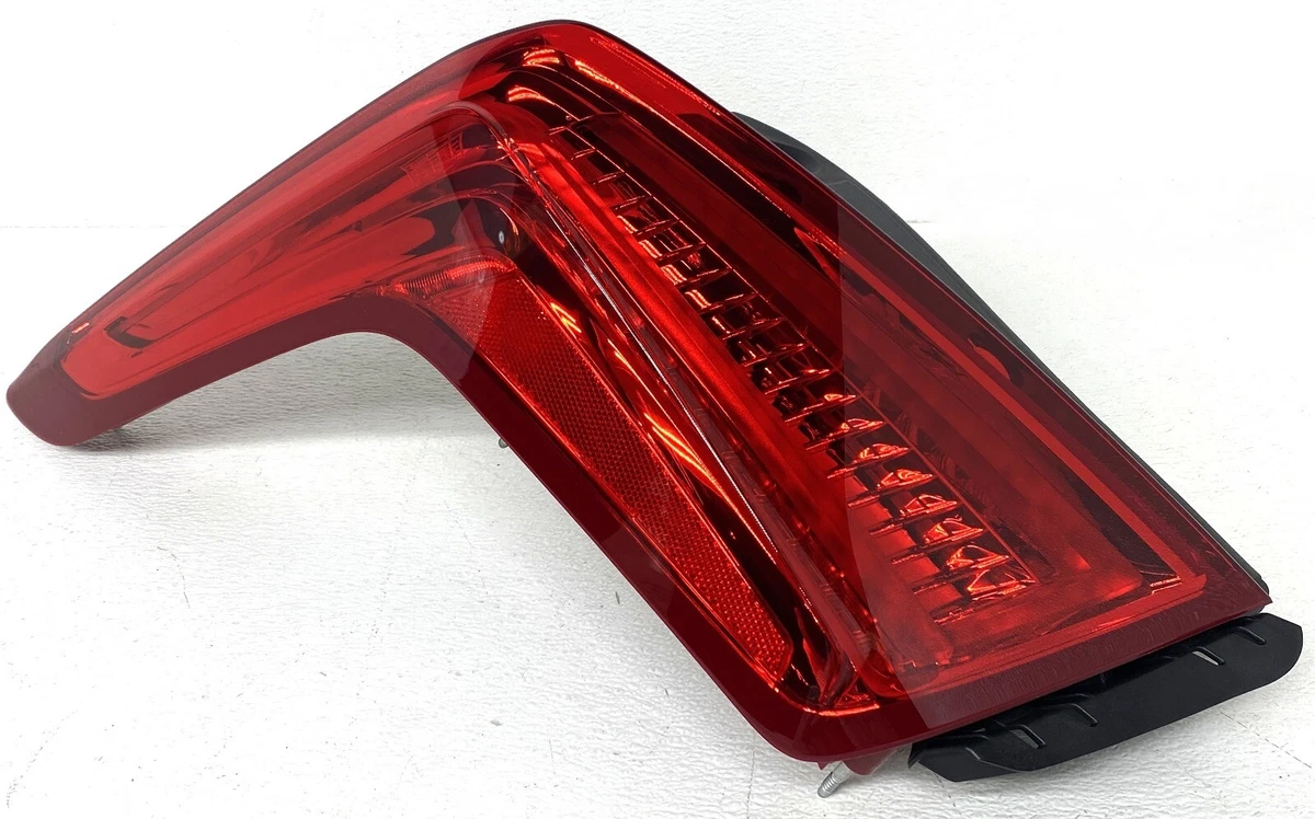 84245000 OEM Cadillac XT5 Left Driver Side LED Tail Lamp | eBay