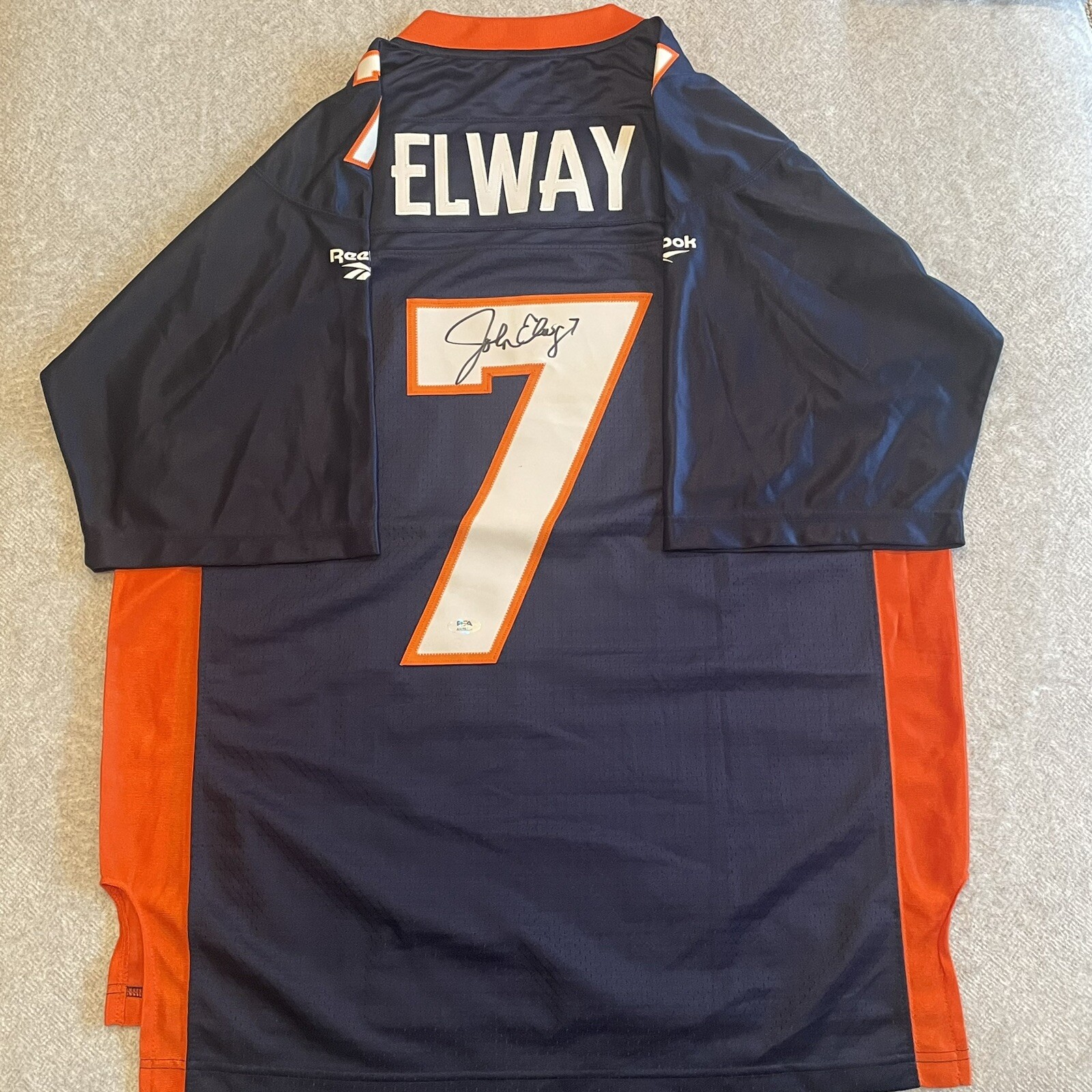 John Elway Signed Jersey PSA/DNA Denver Broncos Autographed SB Champ Legend HOF