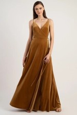 Jenny Yoo Size 16 V neckline Stretch Velvet A Line Twirl Skirt Dress in Gold 