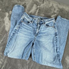 American Eagle Strigid Women's Size 4 Regular Jeans Light Wash Distressed