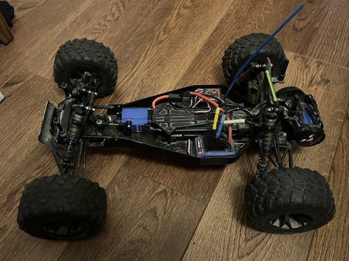Team Associated RC10T2 Upgraded With Traxxas Velineon, 2.4ghz Radio, MIP CVDs+++ - Picture 4 of 9