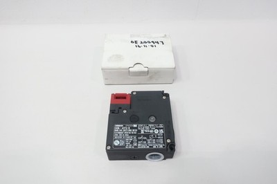 Omron D4NL-4CFG-B Guard Lock Safety Door Switch 24v-dc