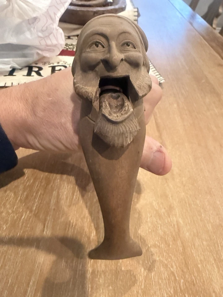 Vintage wood hand made carved nut cracker pls read  - Image 4 of 4