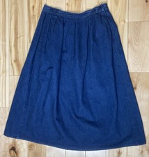 Vintage 80  s/90  s Calvin Klein Denim Mid Button Closure Skirt W/ Pockets Size 12