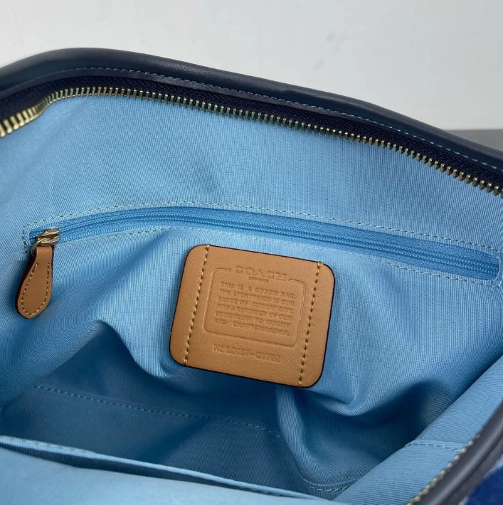 COACH Laurel Shoulder Bag Signature Denim Denim/Natural CY702 Outlet thumbnail 9