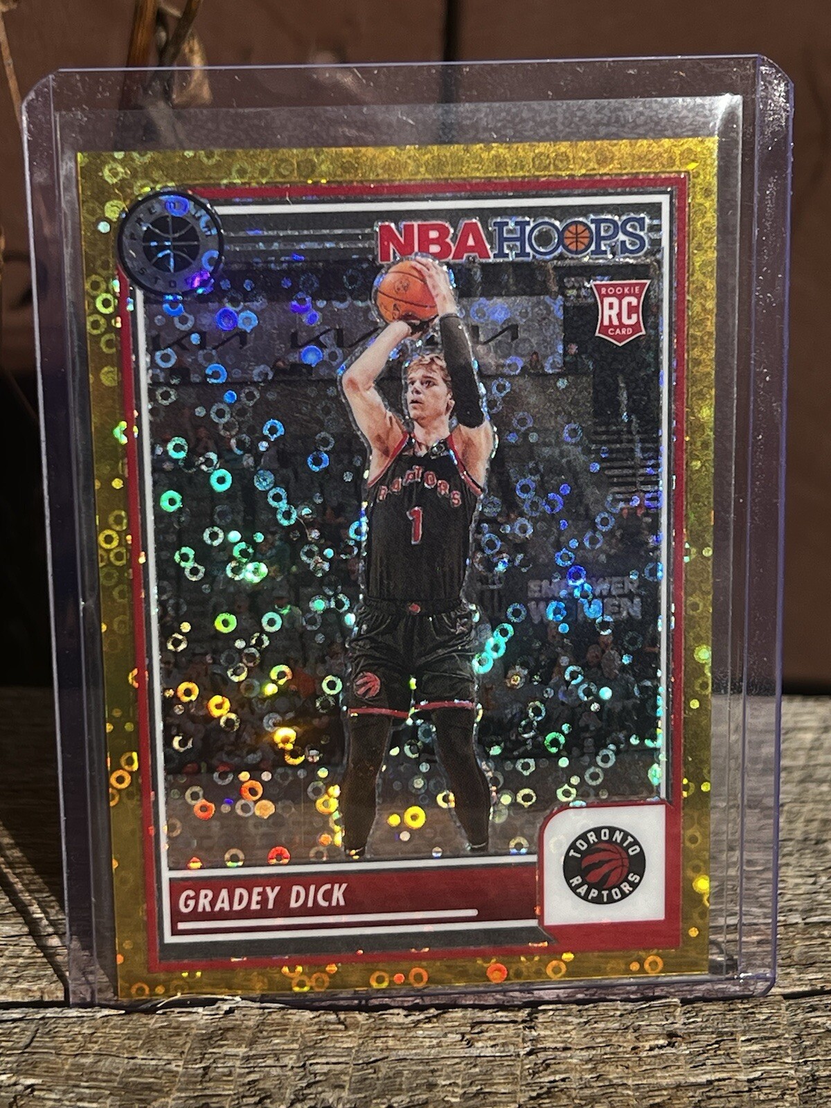 2023-24 NBA Hoops Premium Stock Gradey Dick 251 Gold Disco Prizm #/10