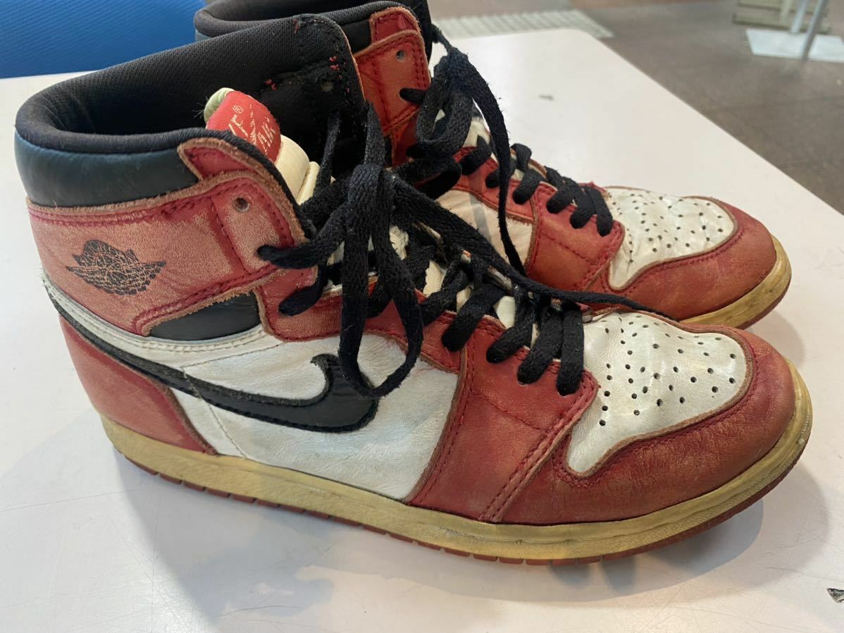 NIKE AIR JORDAN 1 CHICAGO White x Red x Black Men's US8.5 NIKE AIR JORDAN 1 CHICAGO White x Red x Black Men's US8.5