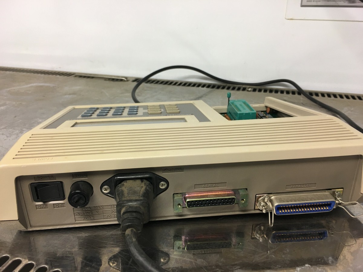 EPROM ADVANTEST R4945A EPROM PROGRAMMER本体 取扱説明書付 Advantest