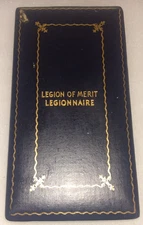 WW2 / Legion of Merit  / Wrap Brooch / Case / Ribbon bar / Lapel Device
