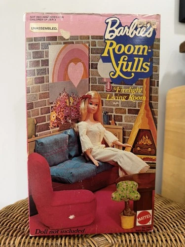 1974 Barbie’s Room Fulls Firelight Living Room 7-pieces Vintage, No. 7406 & 7407