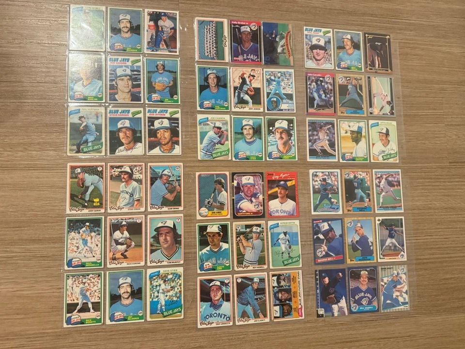 Lote de tarjetas de béisbol Toronto Blue Jays de colección-modernas con estrellas y números de equipo Foto 3 de 4