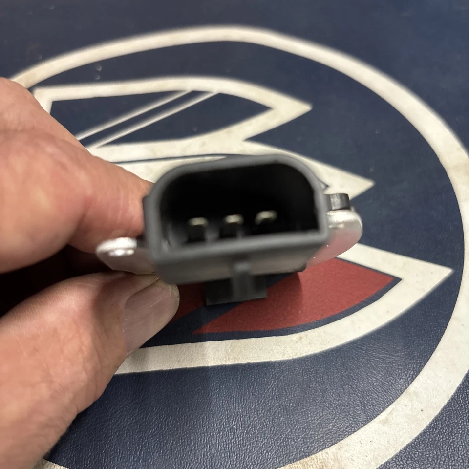 Napa Echlin VR441 Fits Ford LTD Mustang II Mercury Sable Capri Voltage Regulator - Image 2 of 4