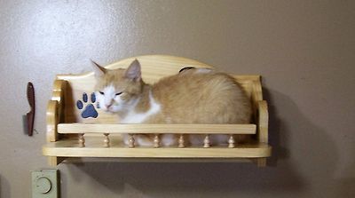 Cat bed wall hanging