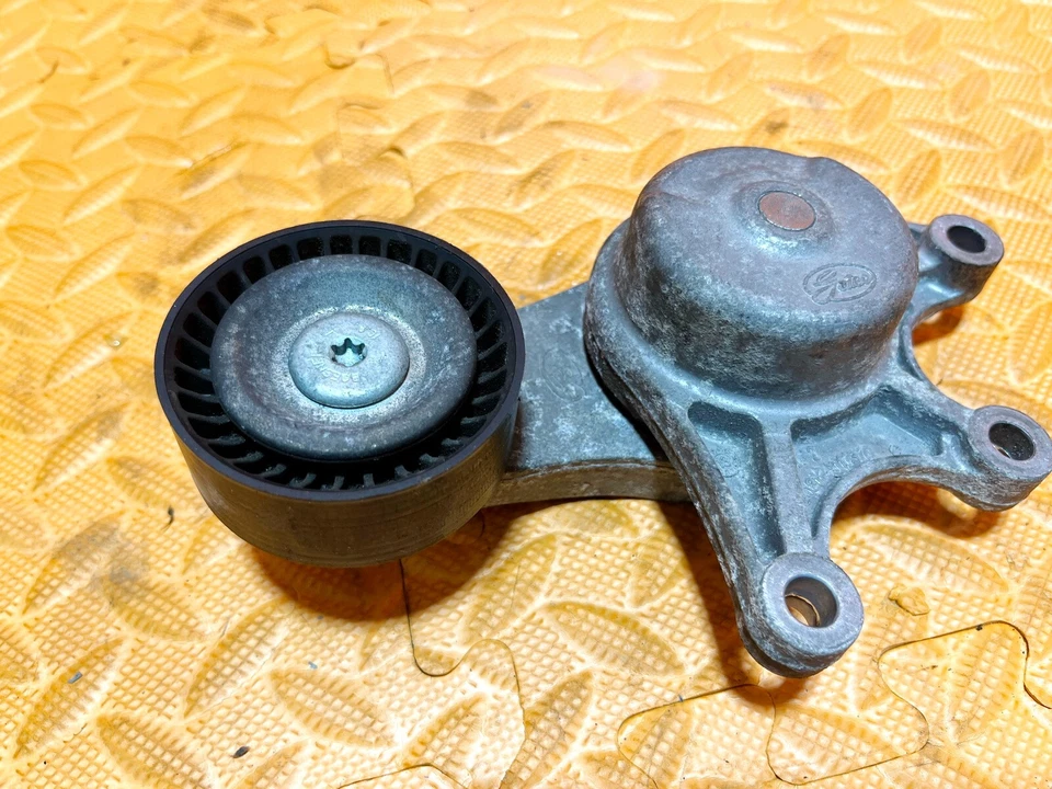 12-16 BMW 228i 328i 428i 2.0L MOTOR SERPENTINA CORREA TENSOR OEM Foto 2 de 4