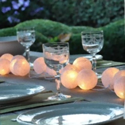 50 Blanco 5cm Bola Boda Luz LED Mesa Fiesta Centro de Mesa 5m Largo Batería Pwr Foto 3 de 4