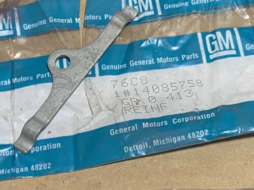 GM 14085757 (8) & 14085758 (6) Valve Cover Reinforcement 1985-90 Chevy Truck 7.4 - Picture 3 of 5